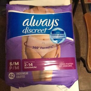 NIP Always Discreet Underwear- Women